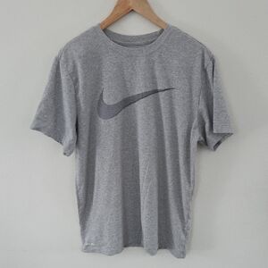 Nike Dri-fit Strikers Gray Short Sleeve Tee